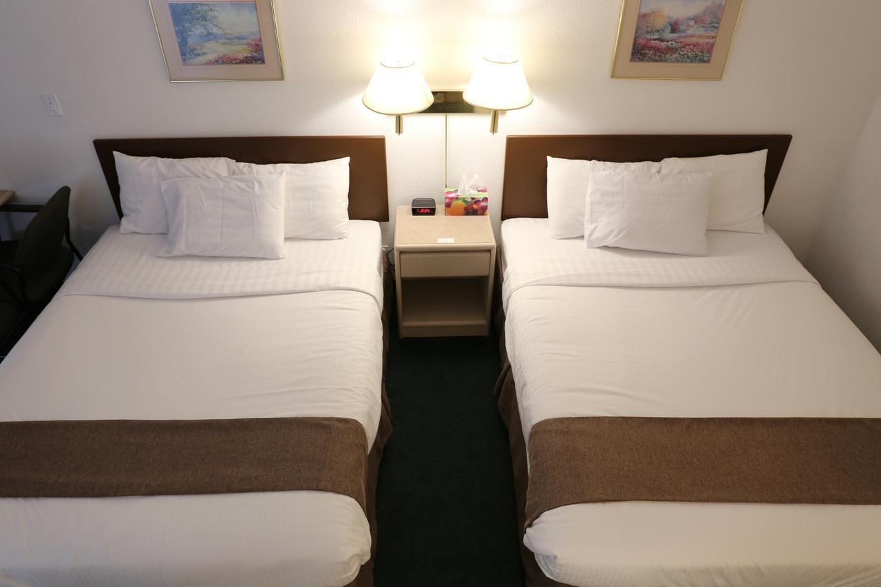 Motel Country 2*
